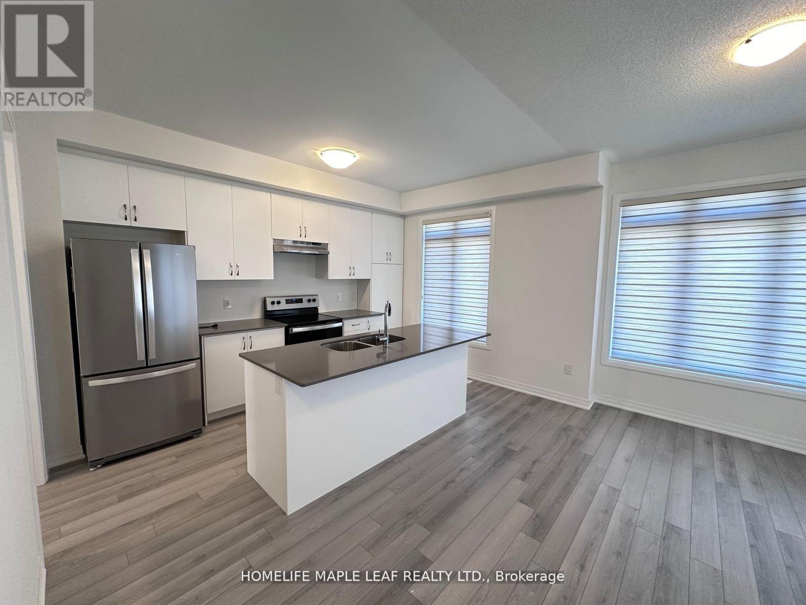 201 - 585 Colbourne Street E, Brantford, Ontario  N3S 0K4 - Photo 8 - X12482108