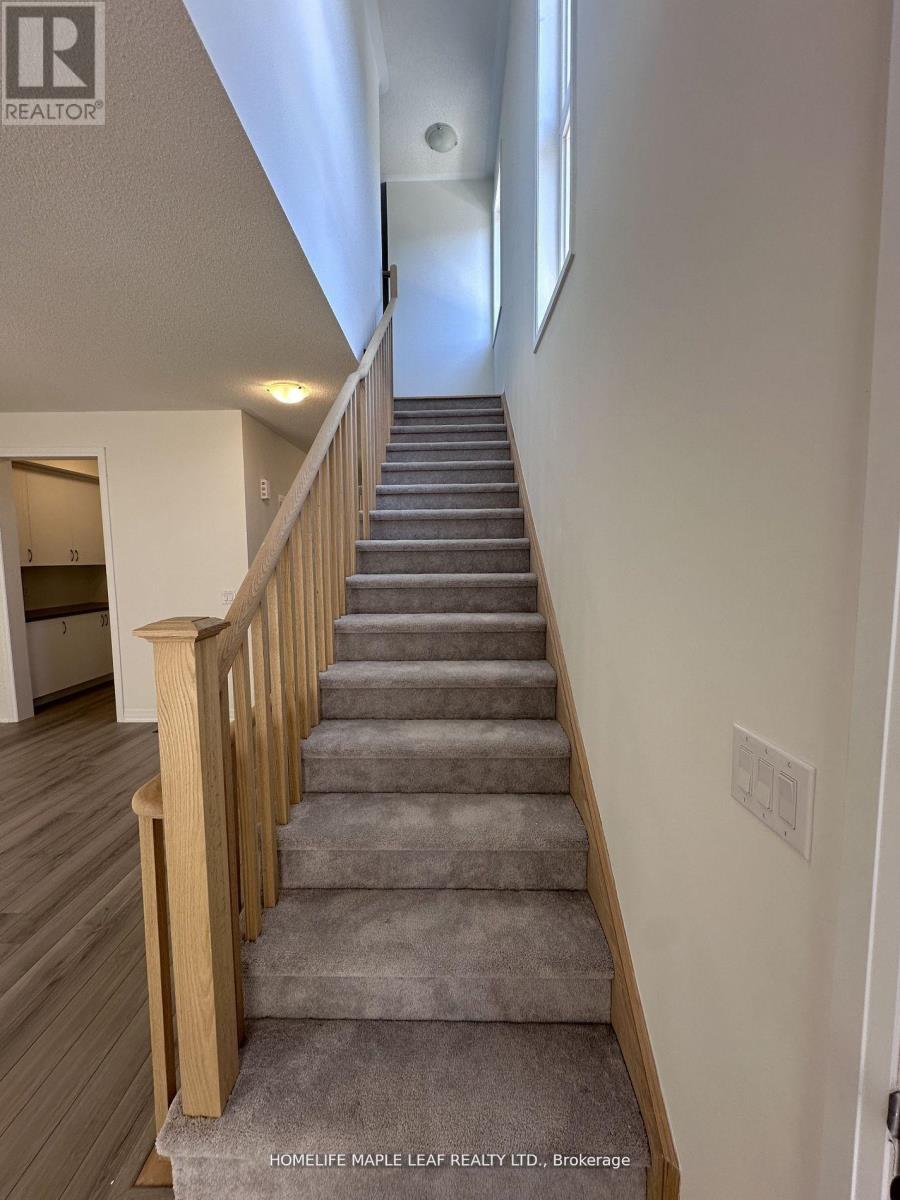 201 - 585 Colbourne Street E, Brantford, Ontario  N3S 0K4 - Photo 13 - X12482108