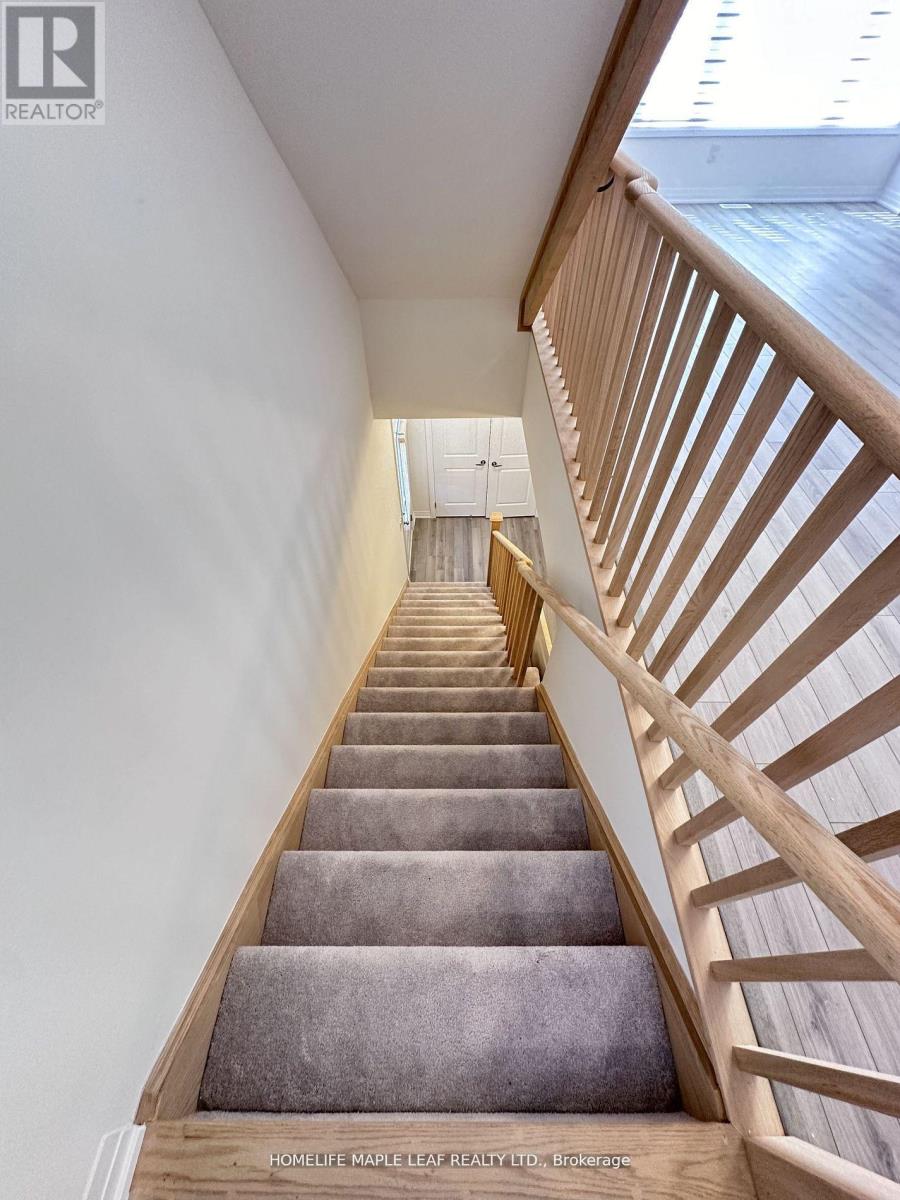 201 - 585 Colbourne Street E, Brantford, Ontario  N3S 0K4 - Photo 7 - X12482108