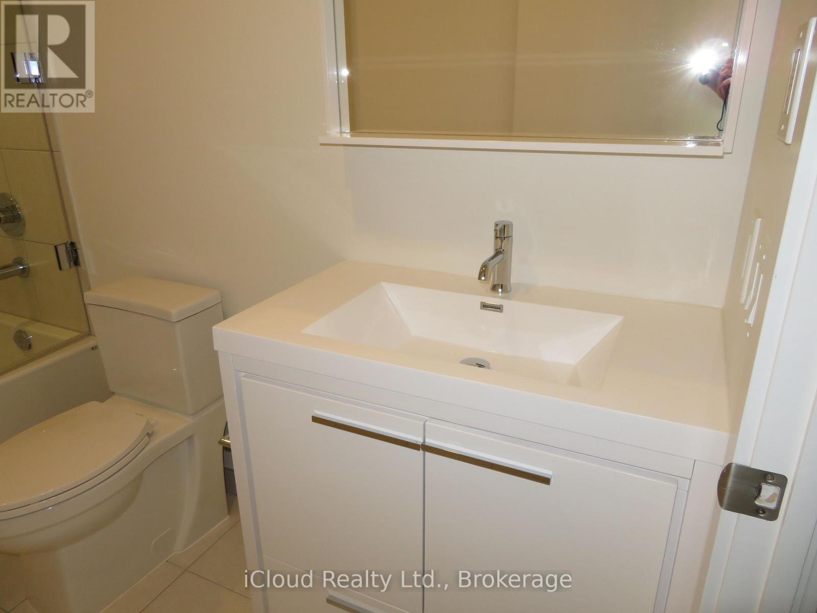 1104 - 212 King William Street E, Hamilton (Beasley), Ontario  L8R 3N9 - Photo 17 - X12500490