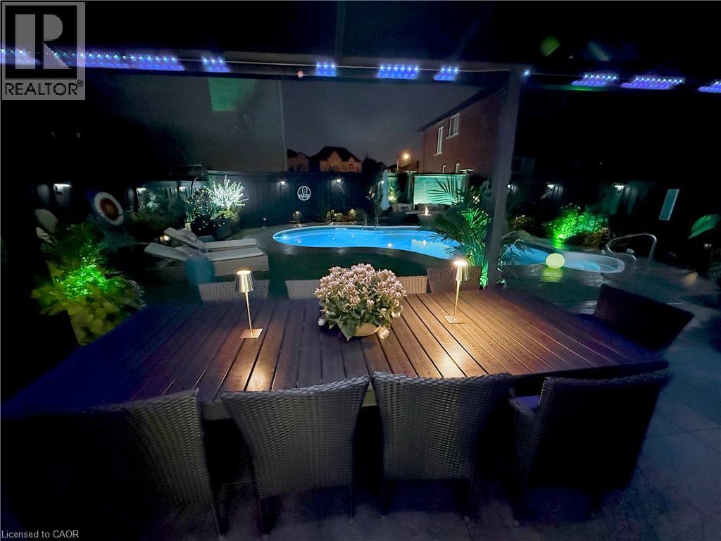 11 Donatello Court, Hamilton, Ontario  L9B 0C2 - Photo 44 - 40784953