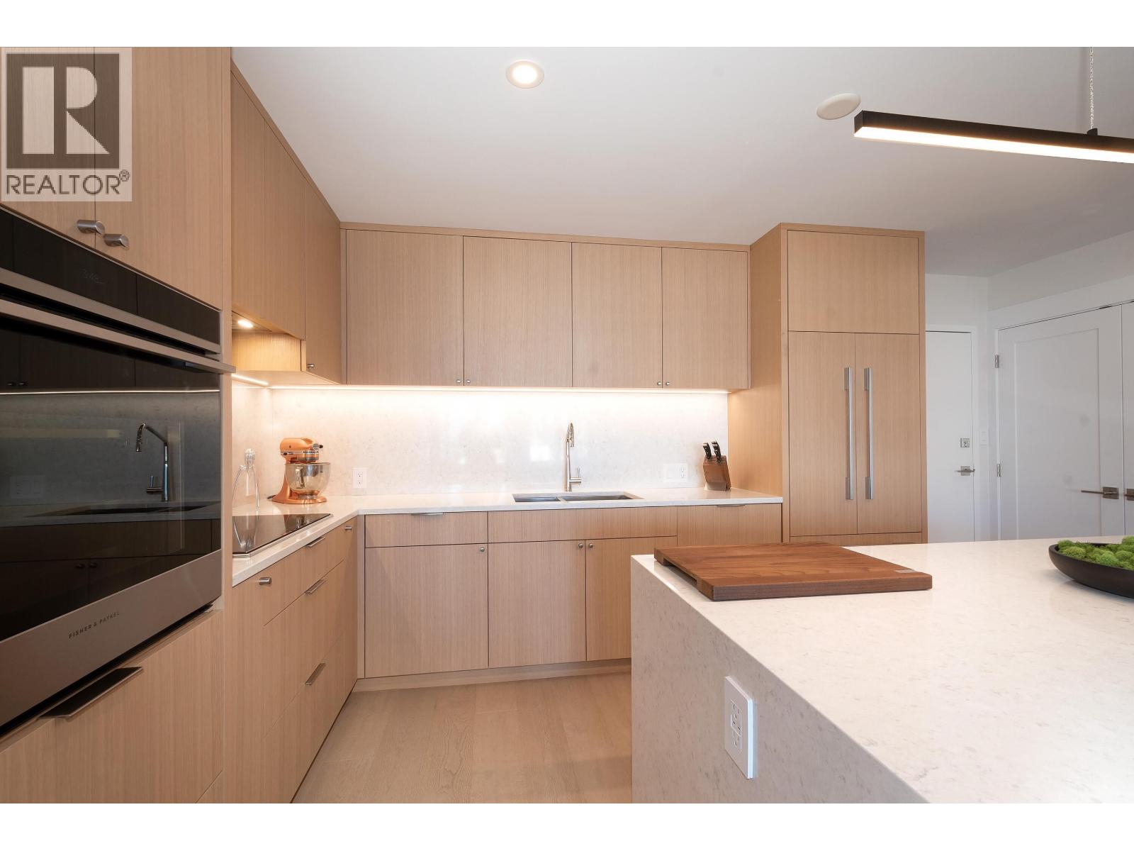 902 1860 Robson Street, Vancouver, British Columbia  V6G 3C1 - Photo 3 - R3044365