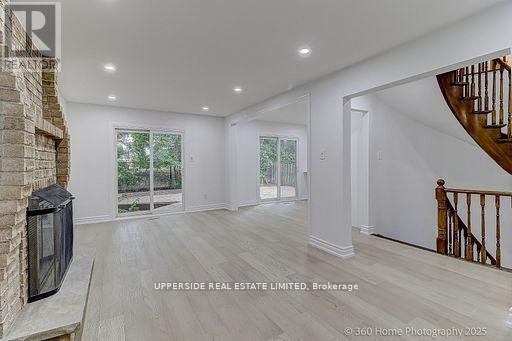 646 York Hill Boulevard, Vaughan, Ontario  L4J 5L8 - Photo 12 - N12467113