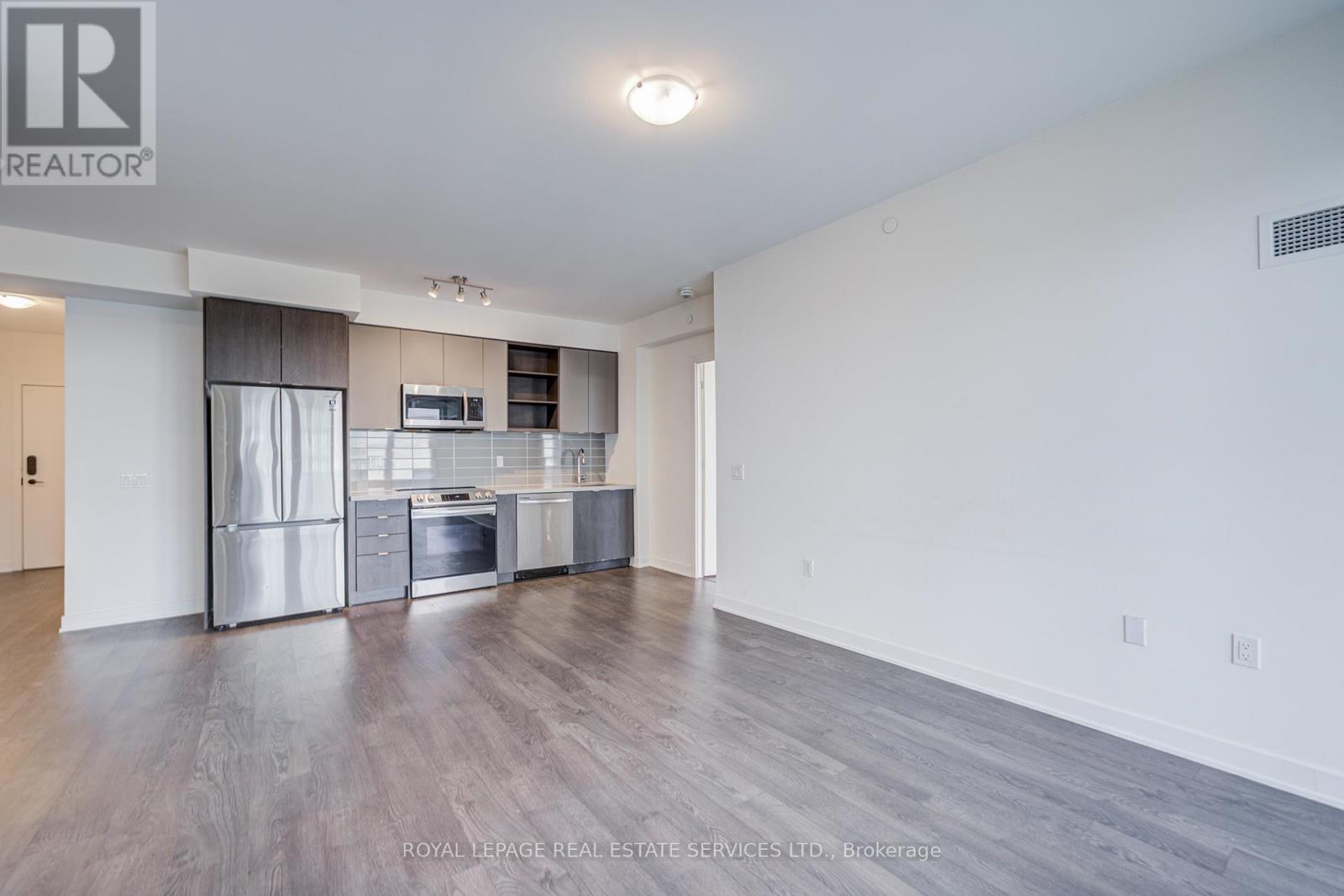 1704 - 4675 Metcalfe Avenue, Mississauga (Central Erin Mills), Ontario  L5M 0Z8 - Photo 11 - W12423888