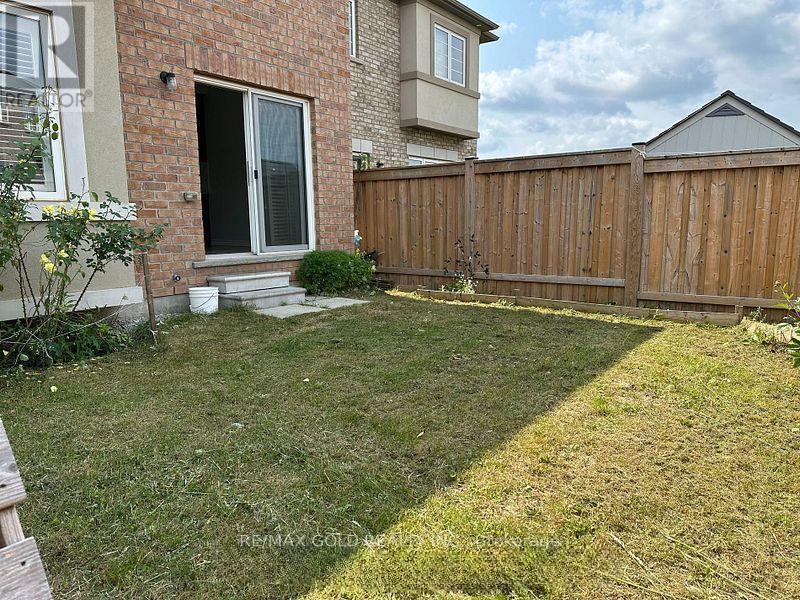 292 Remembrance Drive, Brampton, Ontario  L7A 4J3 - Photo 24 - W12485255