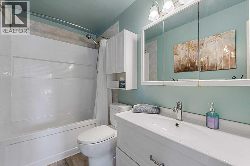 56 Shawmeadows Close Sw, Calgary, Alberta  T2Y 1A7 - Photo 24 - A2264207