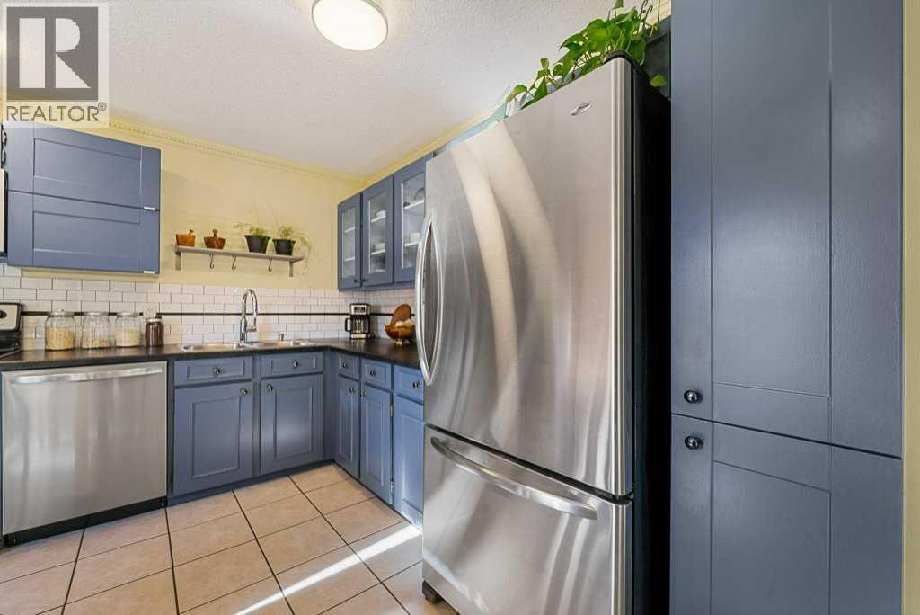 56 Shawmeadows Close Sw, Calgary, Alberta  T2Y 1A7 - Photo 20 - A2264207