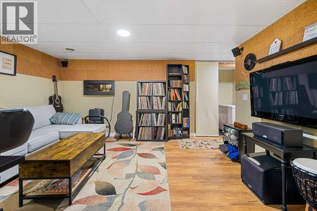 56 Shawmeadows Close Sw, Calgary, Alberta  T2Y 1A7 - Photo 30 - A2264207