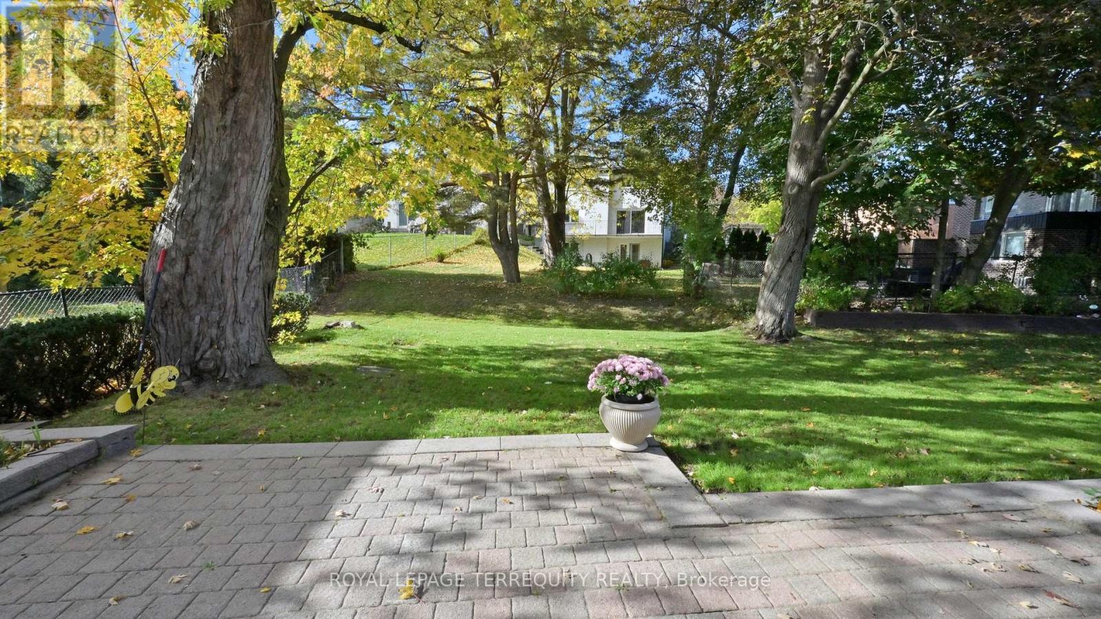 41 Beardmore Crescent, Toronto, Ontario  M2K 2P3 - Photo 14 - C12500542