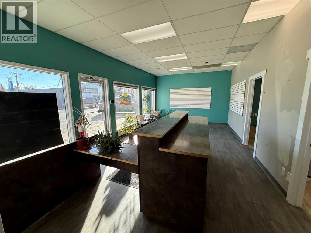 116 Centre Street N, Sundre, Alberta  T0M 1X0 - Photo 5 - A2250408