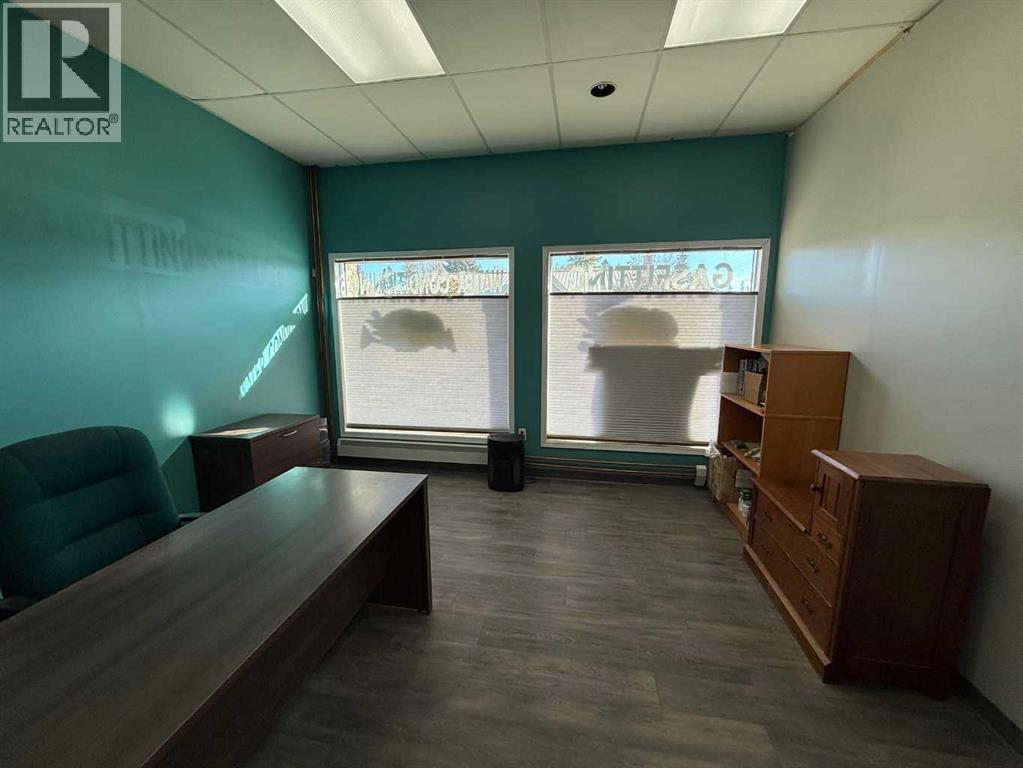 116 Centre Street N, Sundre, Alberta  T0M 1X0 - Photo 6 - A2250408