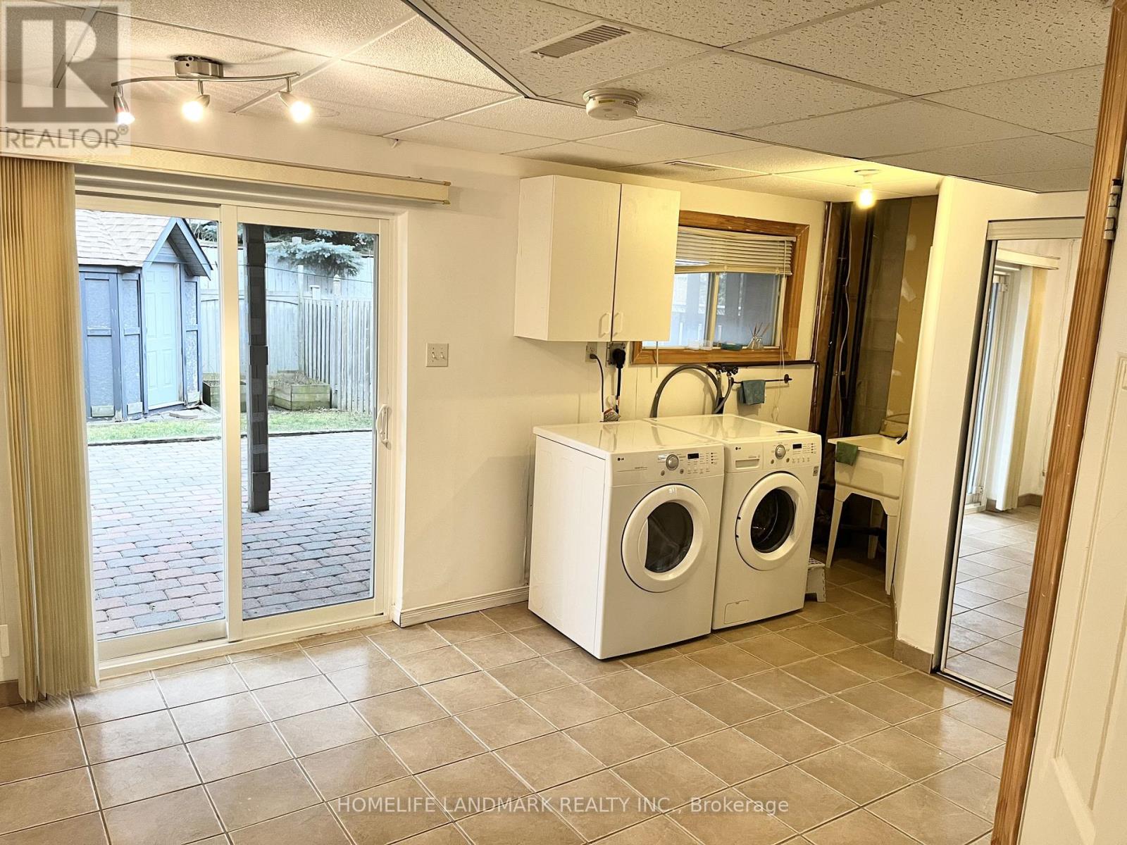 65 Kelso Crescent, Vaughan, Ontario  L6A 2C8 - Photo 2 - N12500532