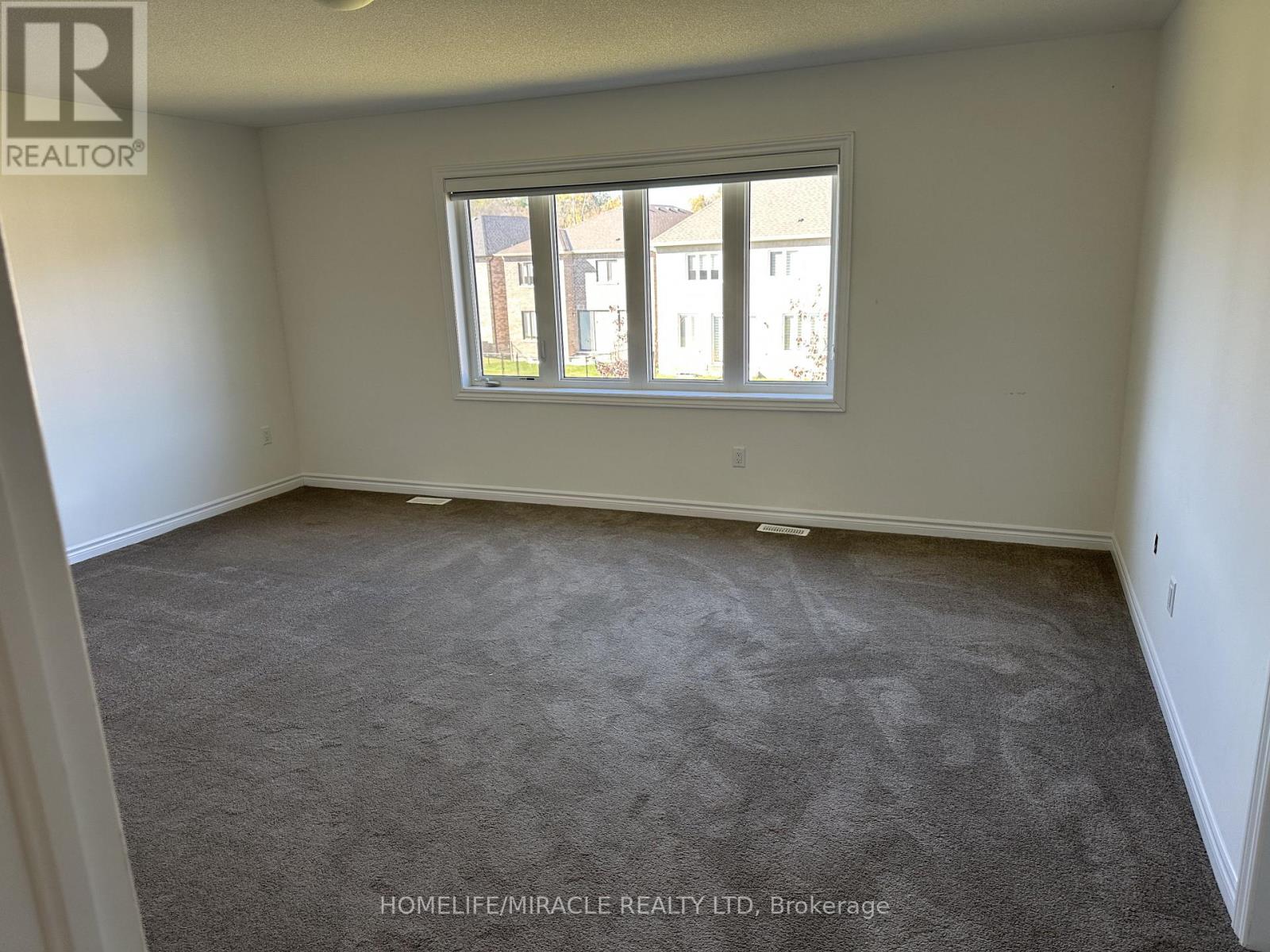 49 Nicort Road, Wasaga Beach, Ontario  L9Z 0M9 - Photo 8 - S12500524