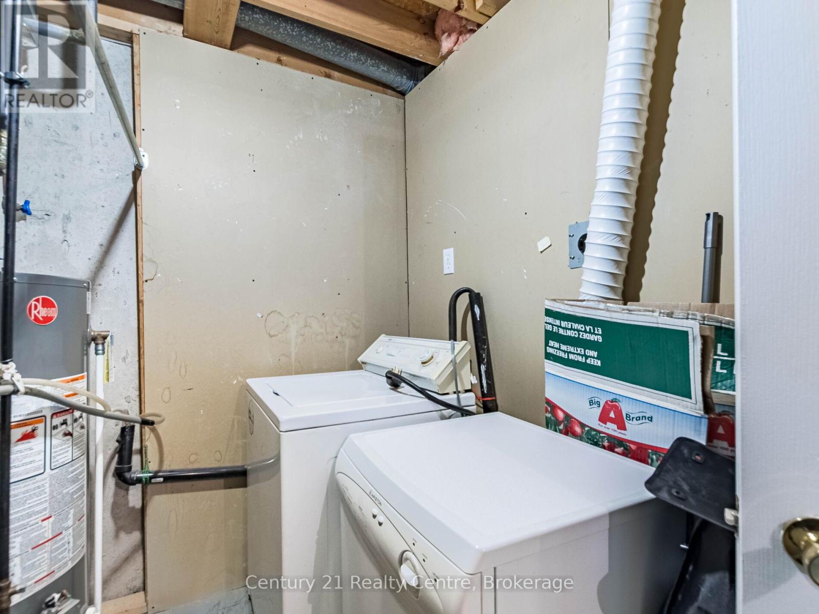 3349 Loyalist Drive, Mississauga, Ontario  L5L 5T9 - Photo 41 - W12500538