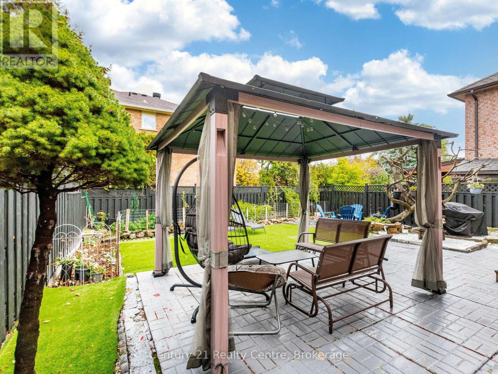 3349 Loyalist Drive, Mississauga, Ontario  L5L 5T9 - Photo 44 - W12500538