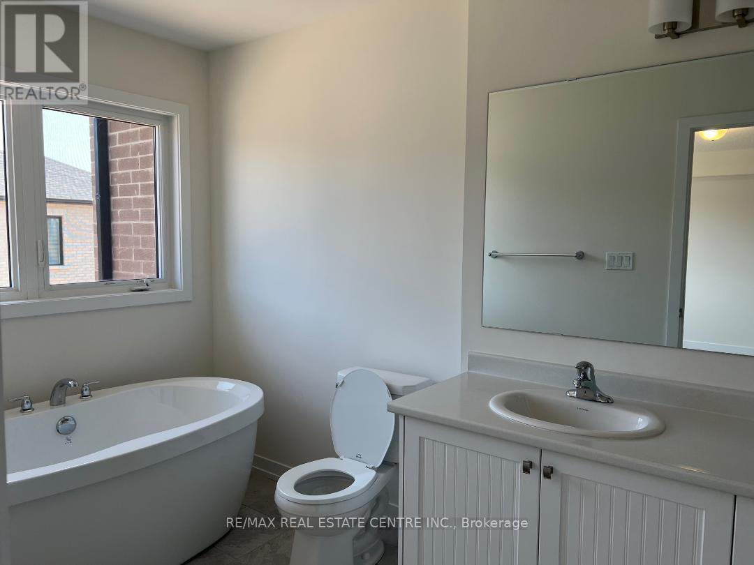 1551 Rose Way, Milton, Ontario  L9E 1V8 - Photo 22 - W12500540