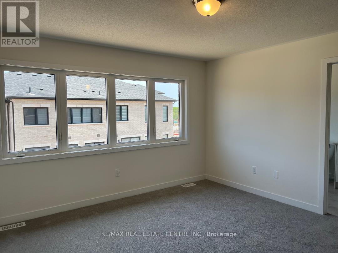 1551 Rose Way, Milton, Ontario  L9E 1V8 - Photo 24 - W12500540