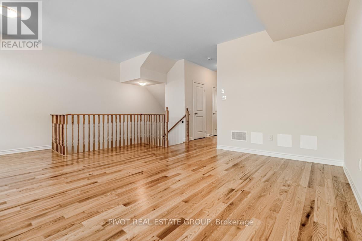 28 Mccormack Road, Caledon, Ontario  L7C 4J6 - Photo 7 - W12500550