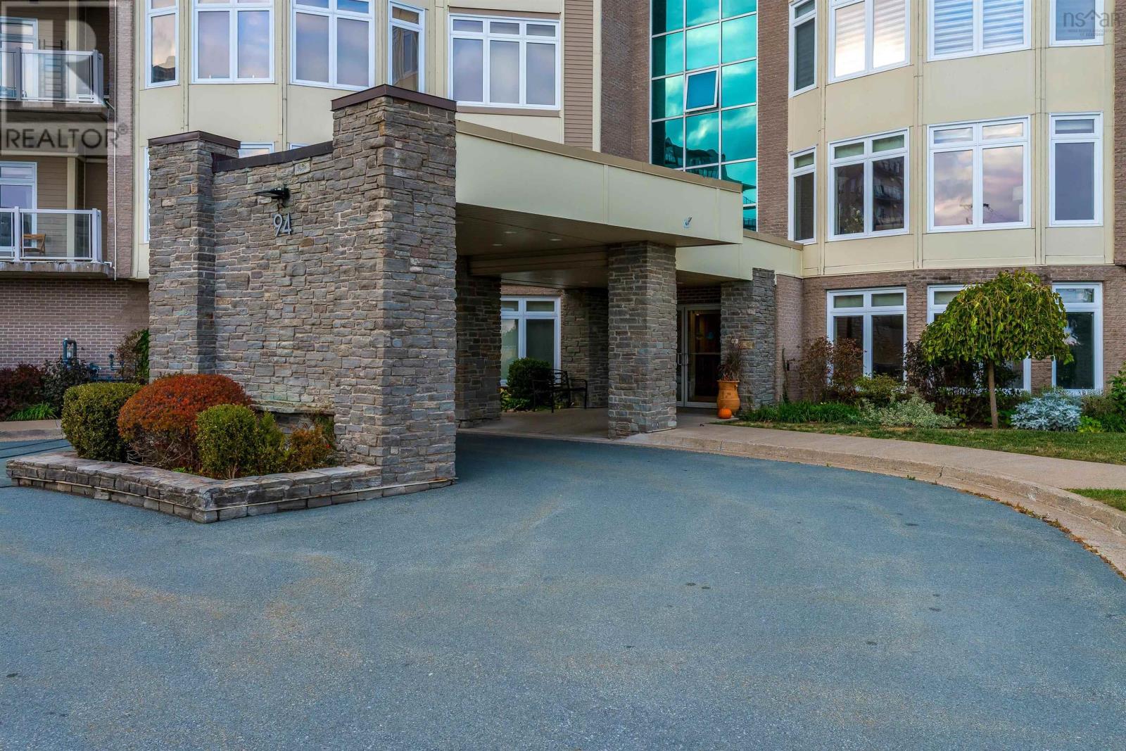 411 94 Bedros Lane, Halifax, Nova Scotia  B3M 4X3 - Photo 2 - 202526564