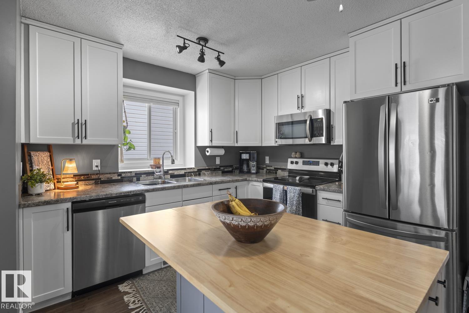 209 22 St, Cold Lake, Alberta  T9M 0A8 - Photo 12 - E4464441