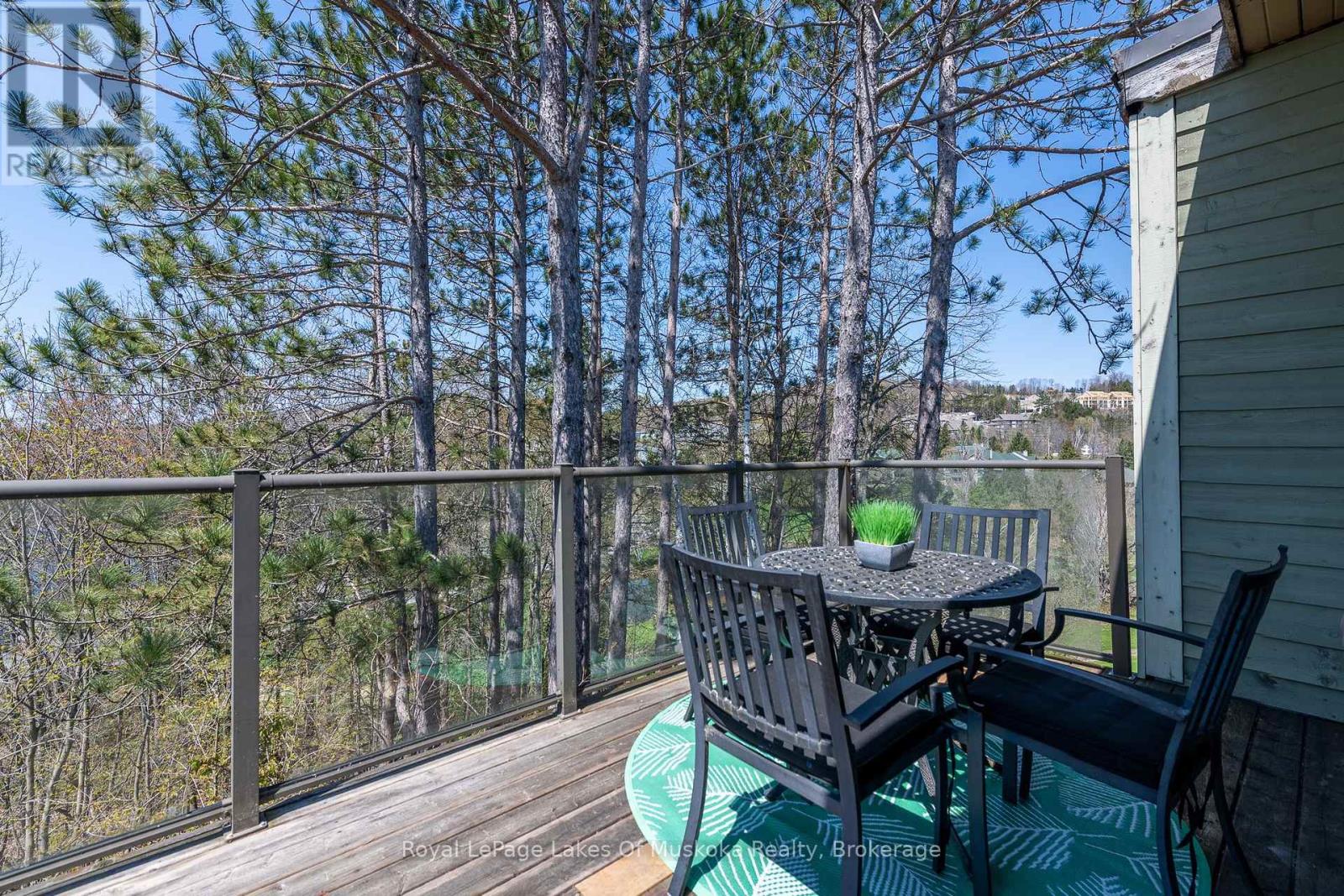 301 - 29 Tennisview Drive, Huntsville, Ontario  P1H 1A9 - Photo 13 - X12500578