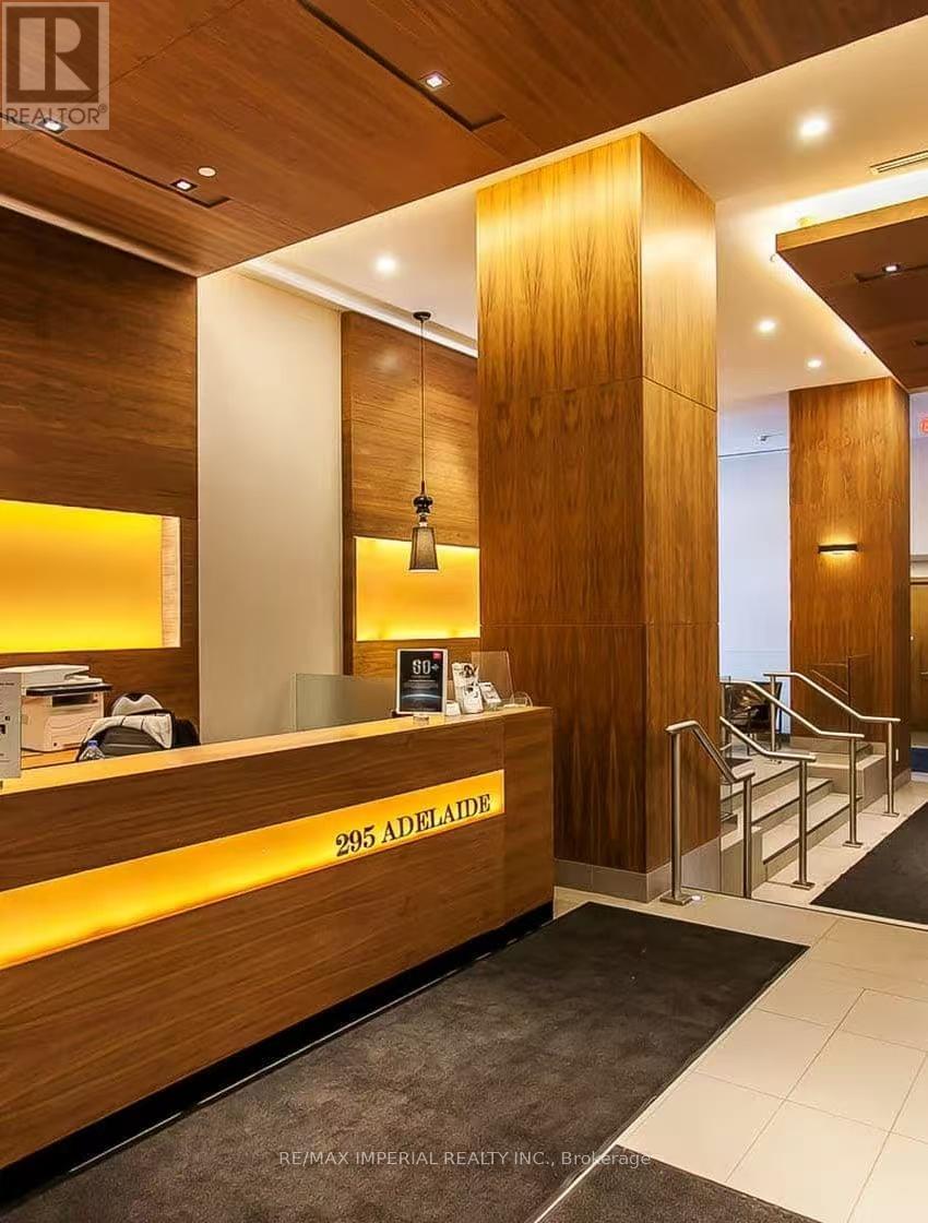 723 - 295 Adelaide Street W, Toronto, Ontario  M5V 0L4 - Photo 12 - C12500564