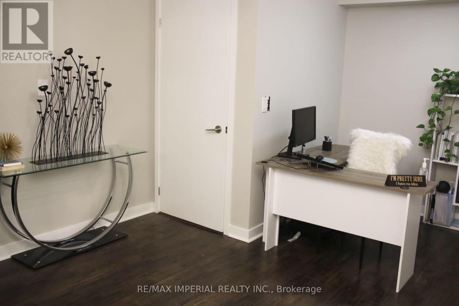 723 - 295 Adelaide Street W, Toronto, Ontario  M5V 0L4 - Photo 4 - C12500564