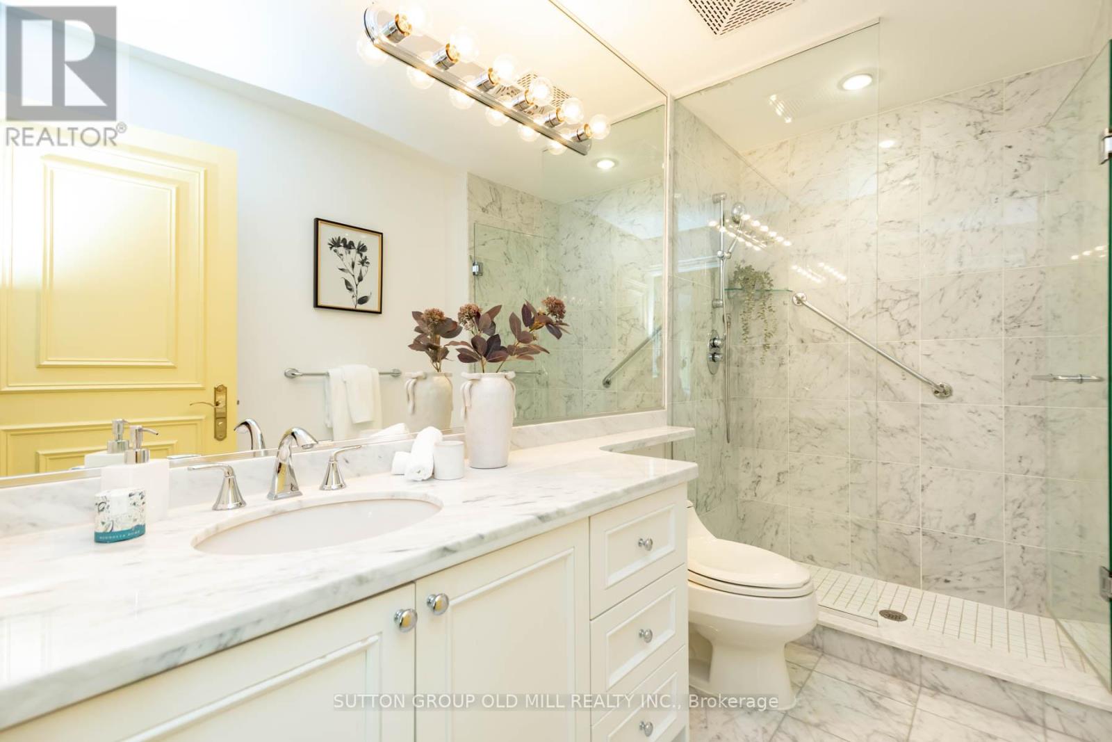 700 - 38 Avenue Road, Toronto, Ontario  M5R 2G2 - Photo 30 - C12500568