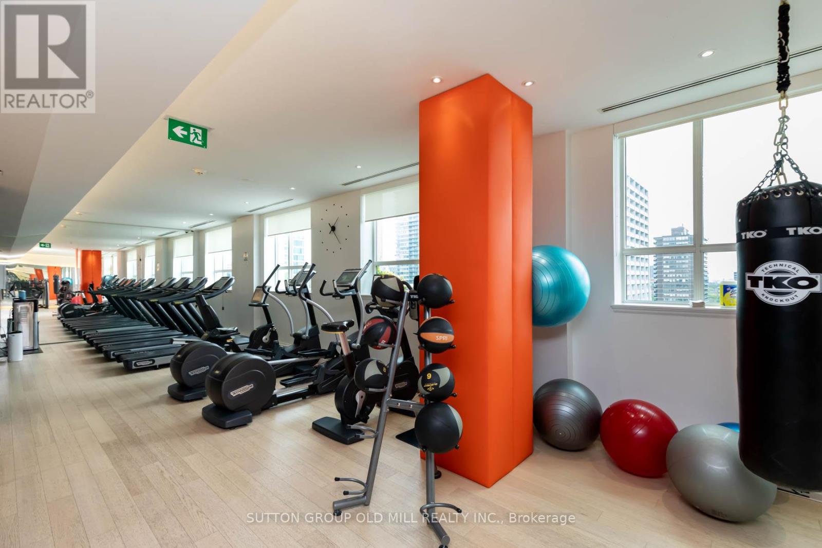 700 - 38 Avenue Road, Toronto, Ontario  M5R 2G2 - Photo 37 - C12500568