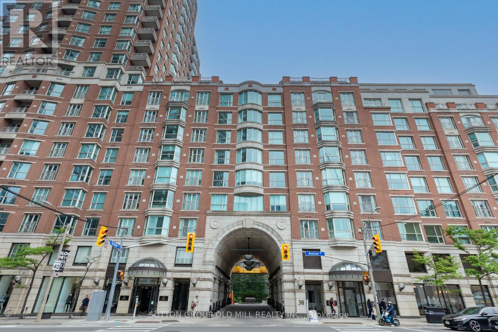 700 - 38 Avenue Road, Toronto, Ontario  M5R 2G2 - Photo 46 - C12500568