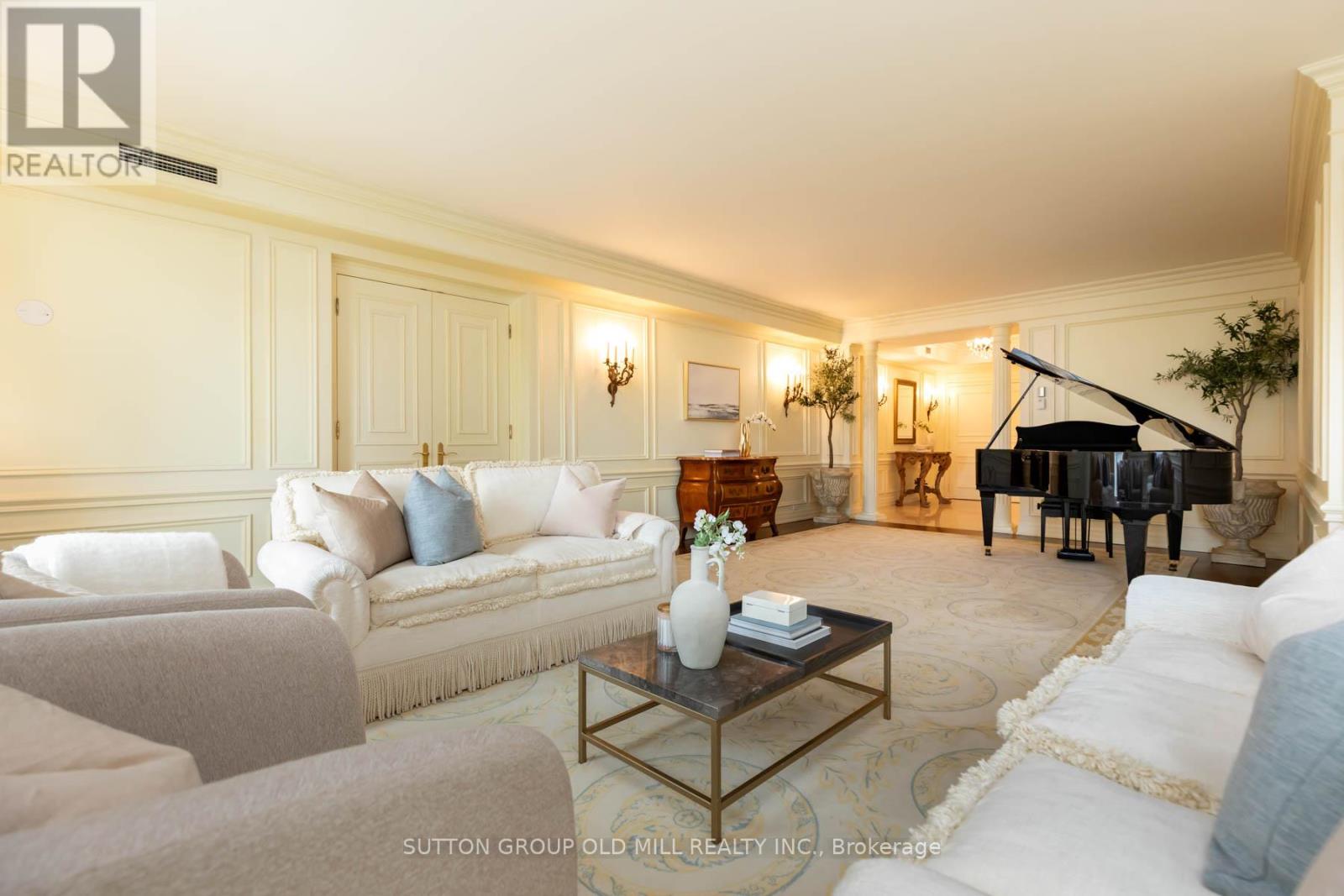 700 - 38 Avenue Road, Toronto, Ontario  M5R 2G2 - Photo 5 - C12500568