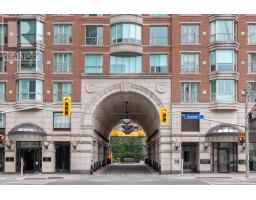 700 - 38 AVENUE ROAD, Toronto, Ontario