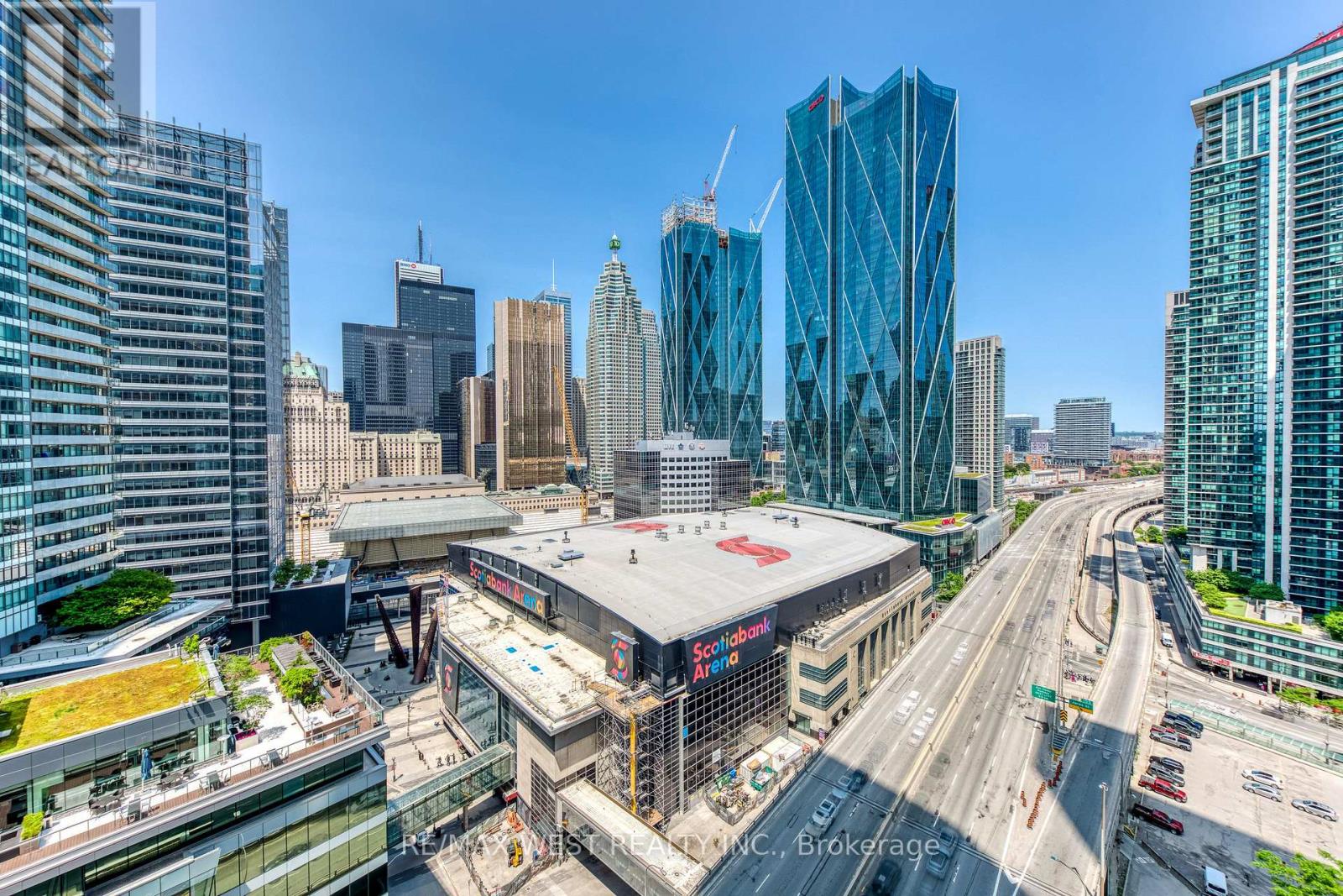 2004 - 100 Harbour Street, Toronto, Ontario  M5J 0B5 - Photo 25 - C12500622