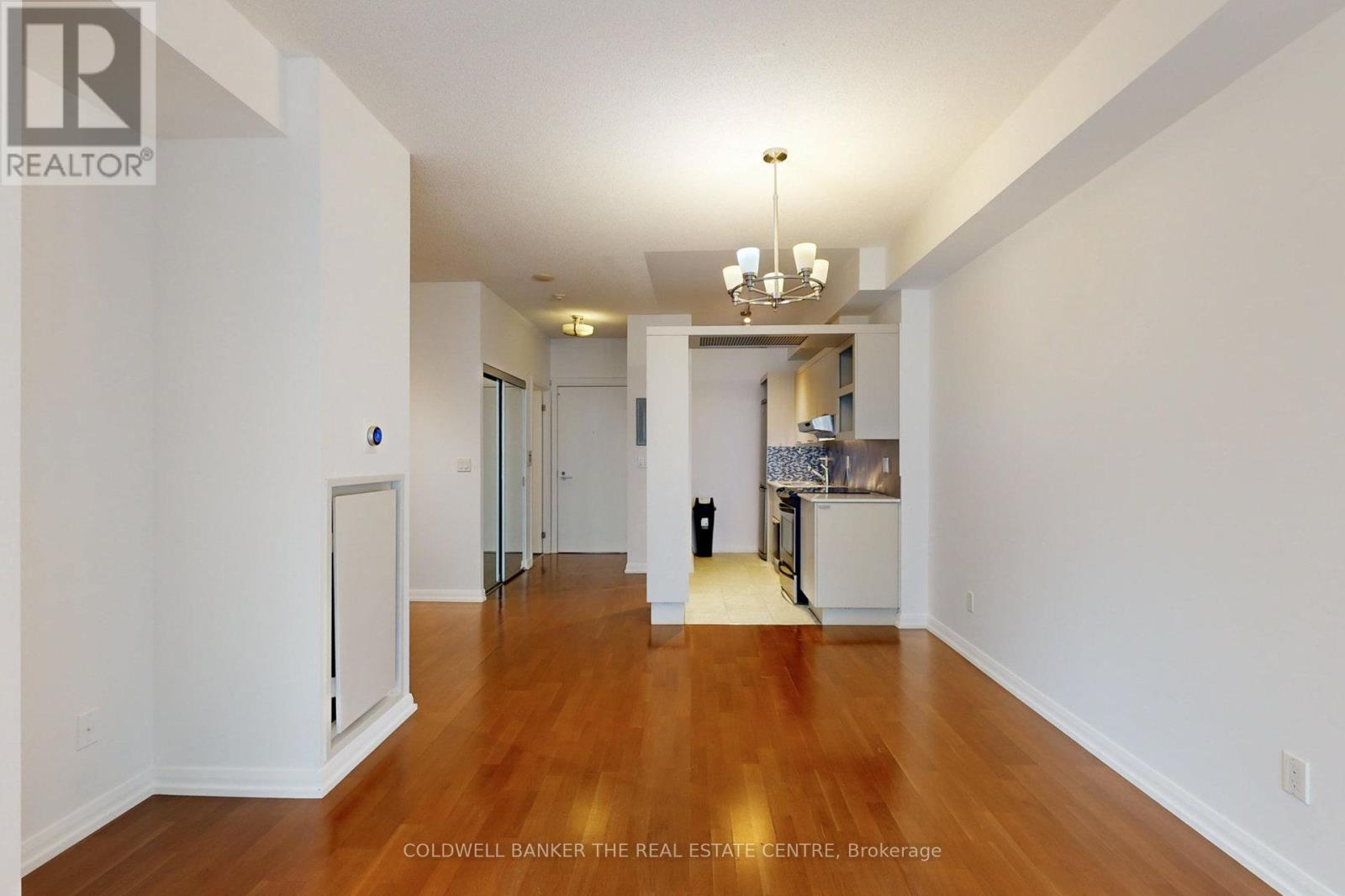 1118 - 111 Elizabeth Street, Toronto, Ontario  M5G 1P7 - Photo 13 - C12500628