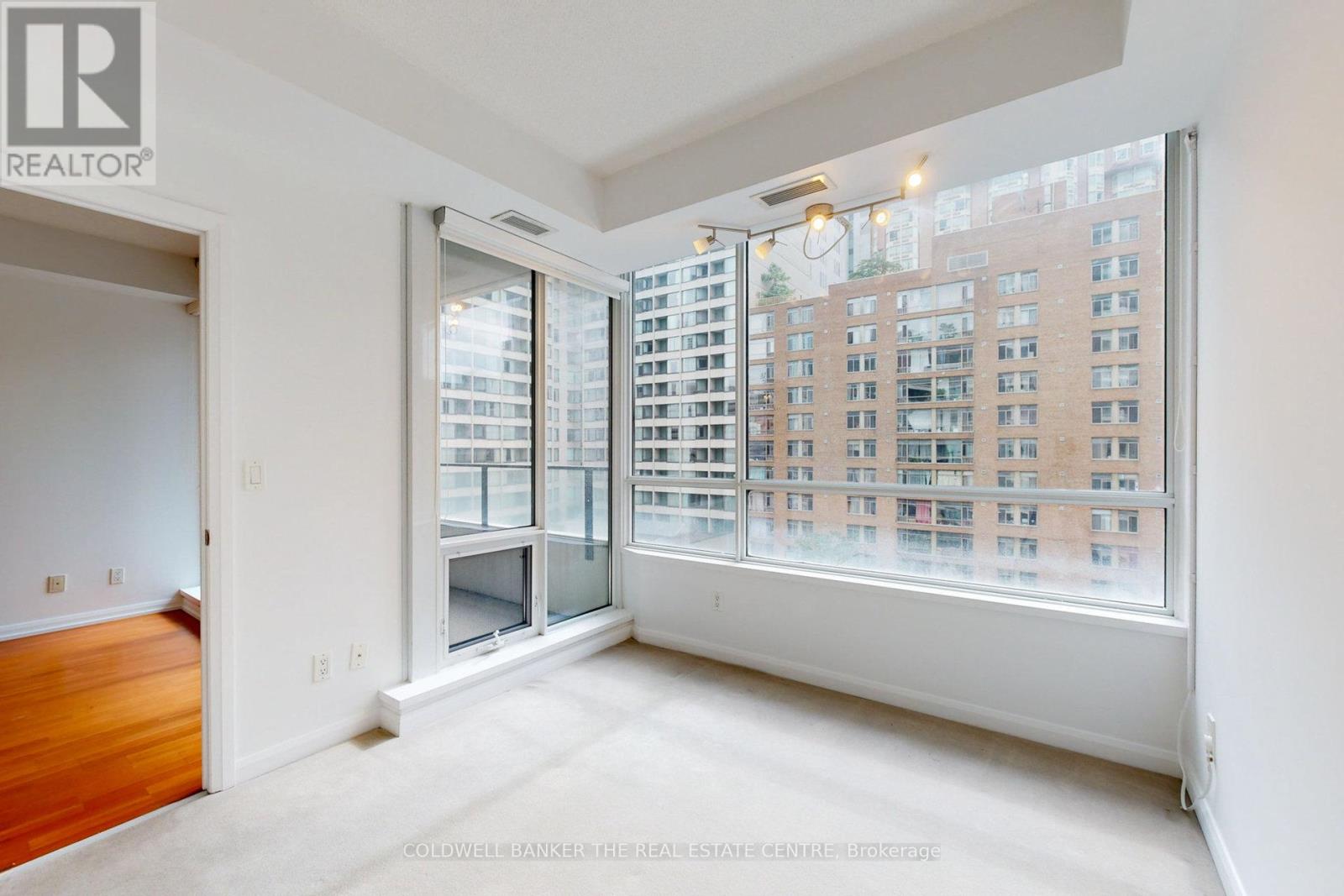 1118 - 111 Elizabeth Street, Toronto, Ontario  M5G 1P7 - Photo 22 - C12500628