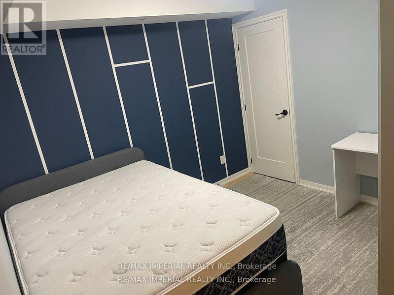 323- Bedroom 2 - 68 Abell Street, Toronto (Little Portugal), Ontario  M6J 0B1 - Photo 4 - C12500640