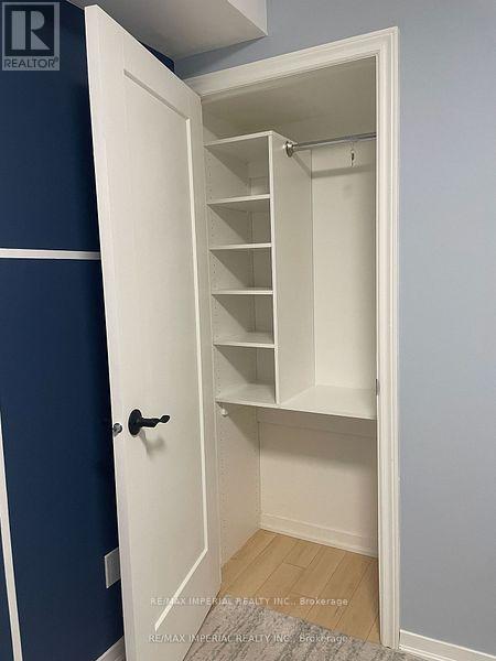 323- Bedroom 2 - 68 Abell Street, Toronto (Little Portugal), Ontario  M6J 0B1 - Photo 6 - C12500640