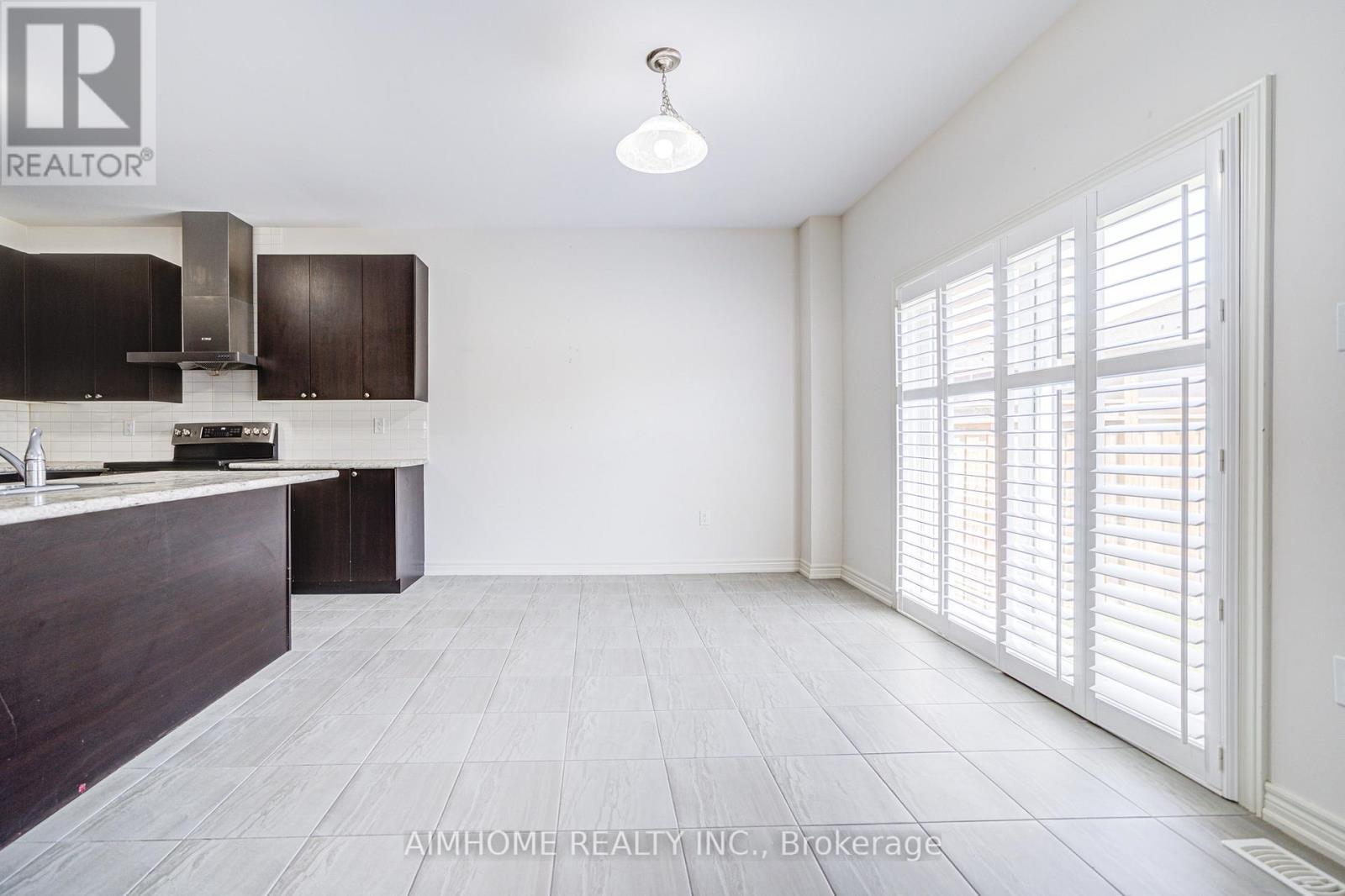 1161 Nugent Court, Oshawa, Ontario  L1K 0Y4 - Photo 14 - E12500598