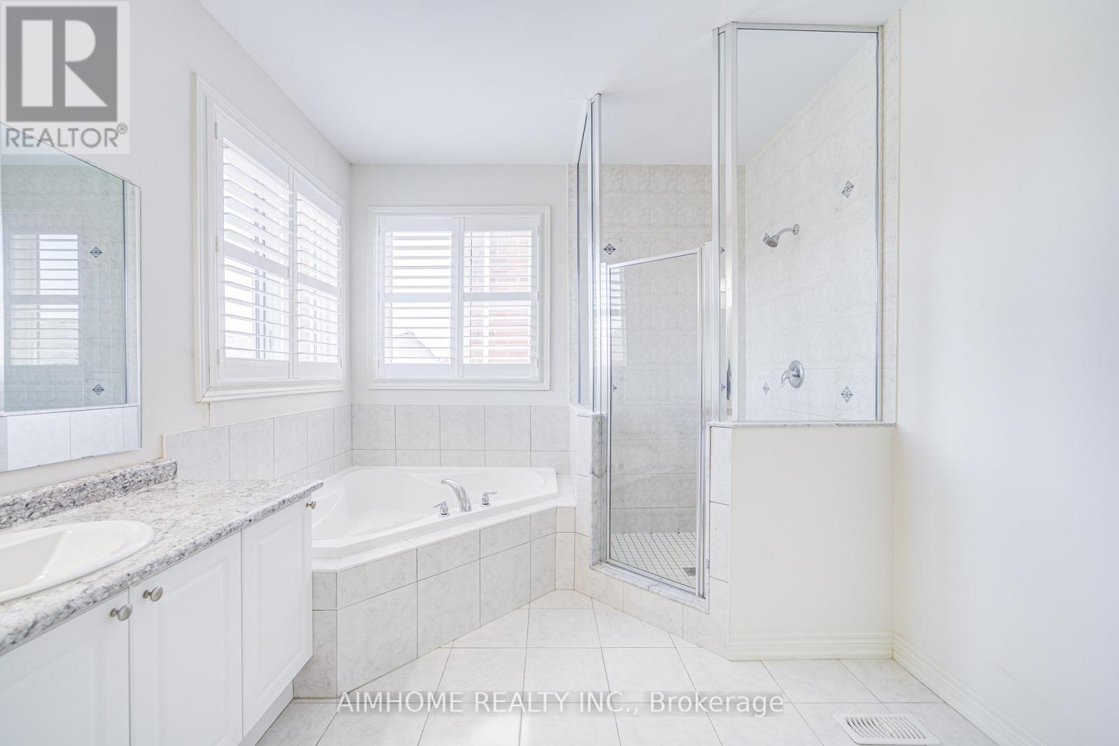 1161 Nugent Court, Oshawa, Ontario  L1K 0Y4 - Photo 32 - E12500598