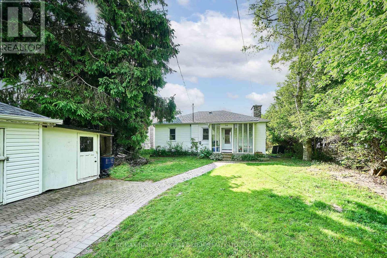 16 Ontoro Boulevard, Ajax, Ontario  L1Z 1X6 - Photo 4 - E12500634