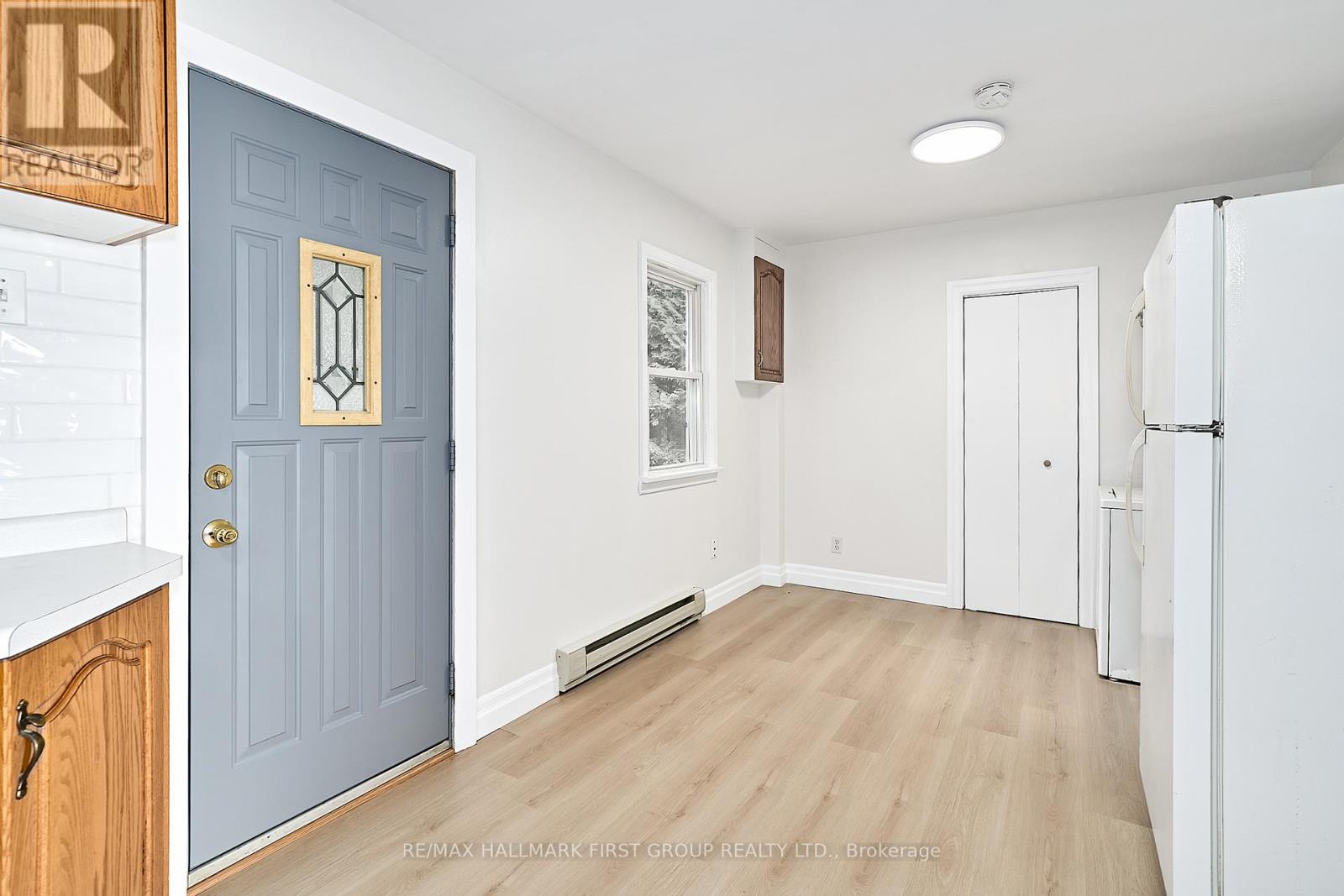 16 Ontoro Boulevard, Ajax, Ontario  L1Z 1X6 - Photo 6 - E12500634