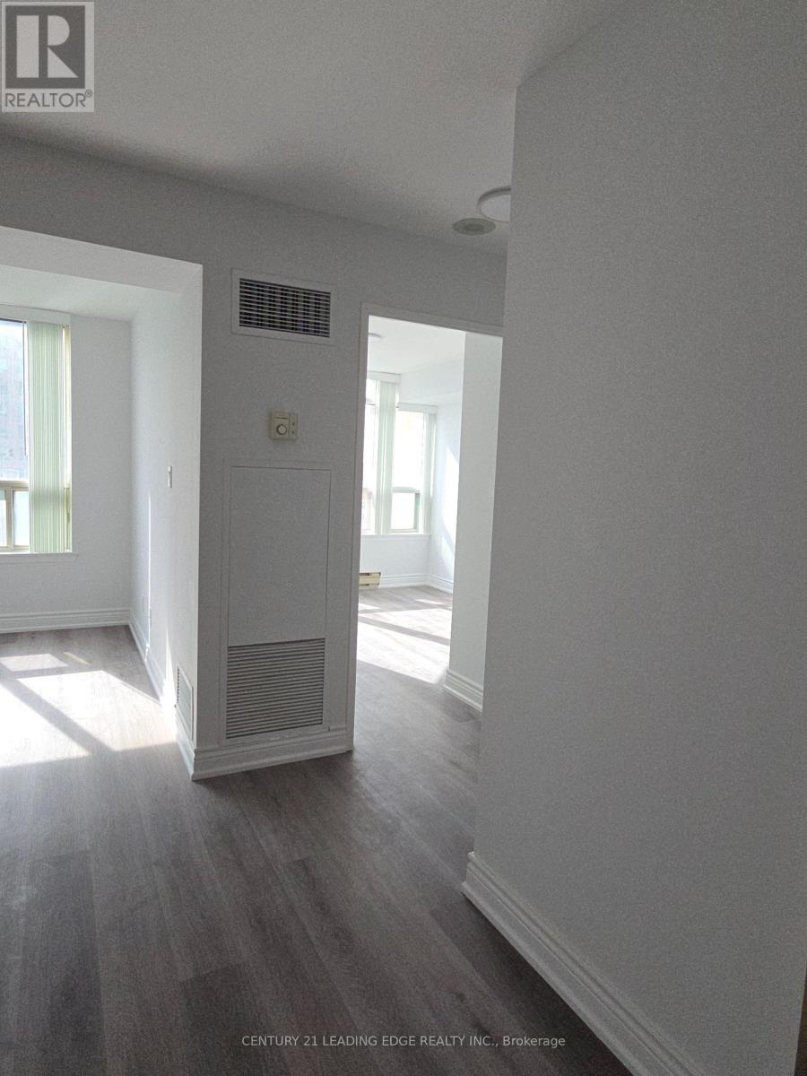 1107 - 88 Corporate Drive, Toronto, Ontario  M1H 3G6 - Photo 3 - E12500636