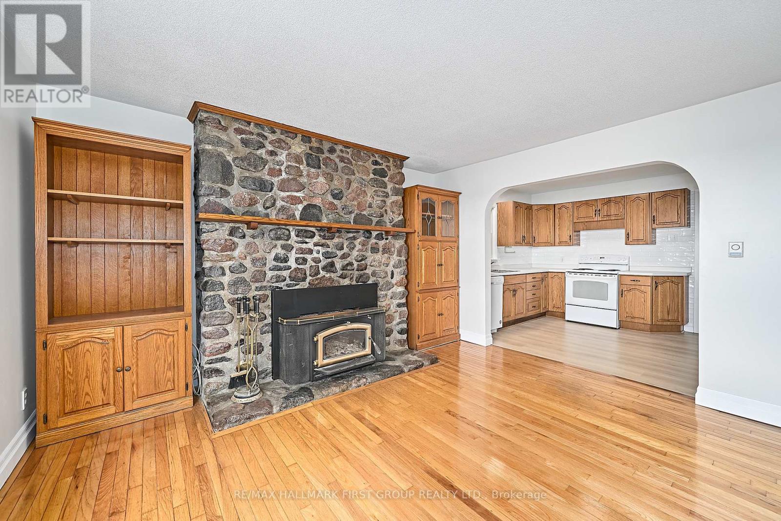 16 Ontoro Boulevard, Ajax, Ontario  L1Z 1X6 - Photo 17 - E12500638