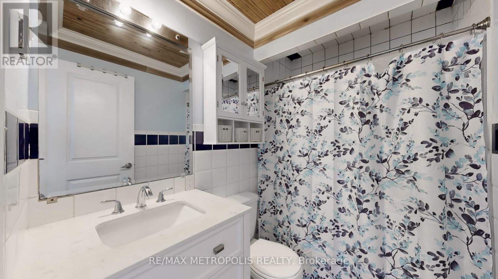 179 Coleman Avenue, Toronto, Ontario  M4C 1P9 - Photo 10 - E12500648