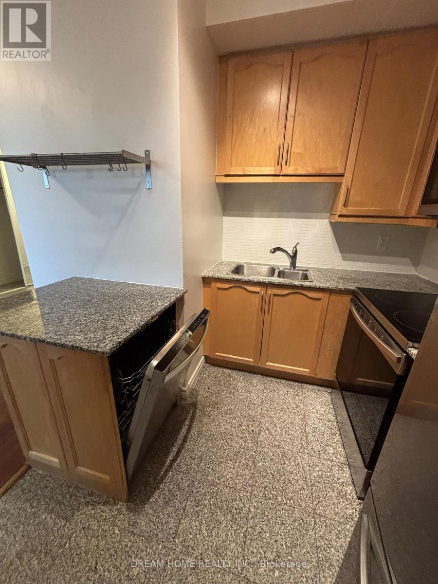 1801 - 60 Byng Avenue, Toronto, Ontario  M2N 7K3 - Photo 18 - C12441857