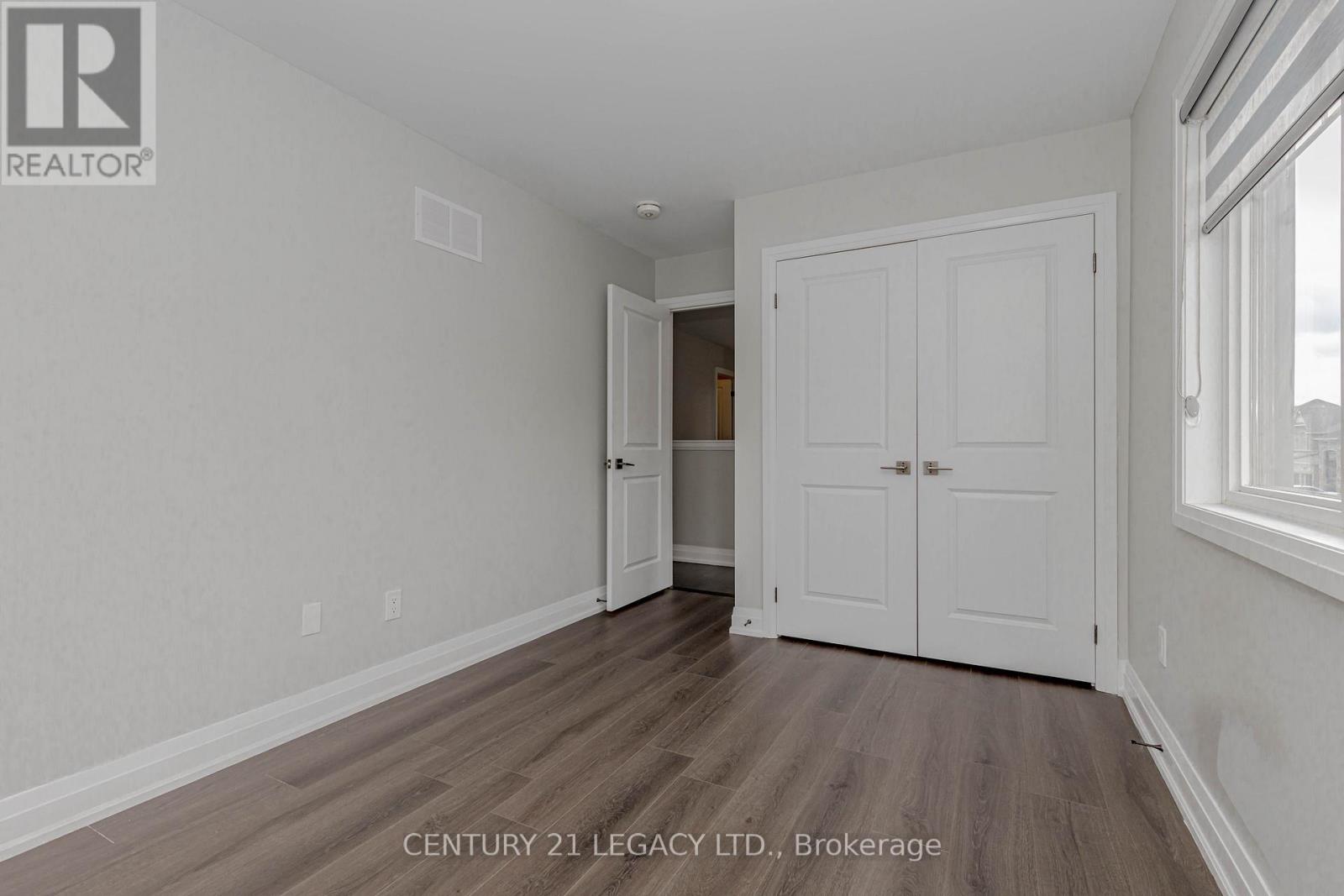 73 Brushwood Drive, Brampton, Ontario  L6Y 6J4 - Photo 30 - W12498524