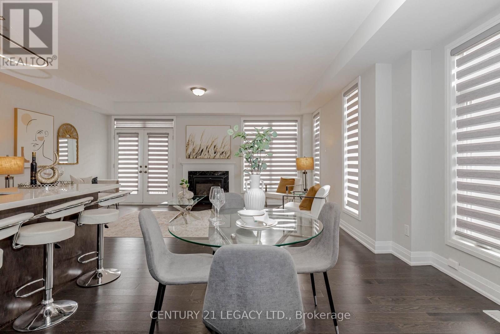 73 Brushwood Drive, Brampton, Ontario  L6Y 6J4 - Photo 9 - W12498524