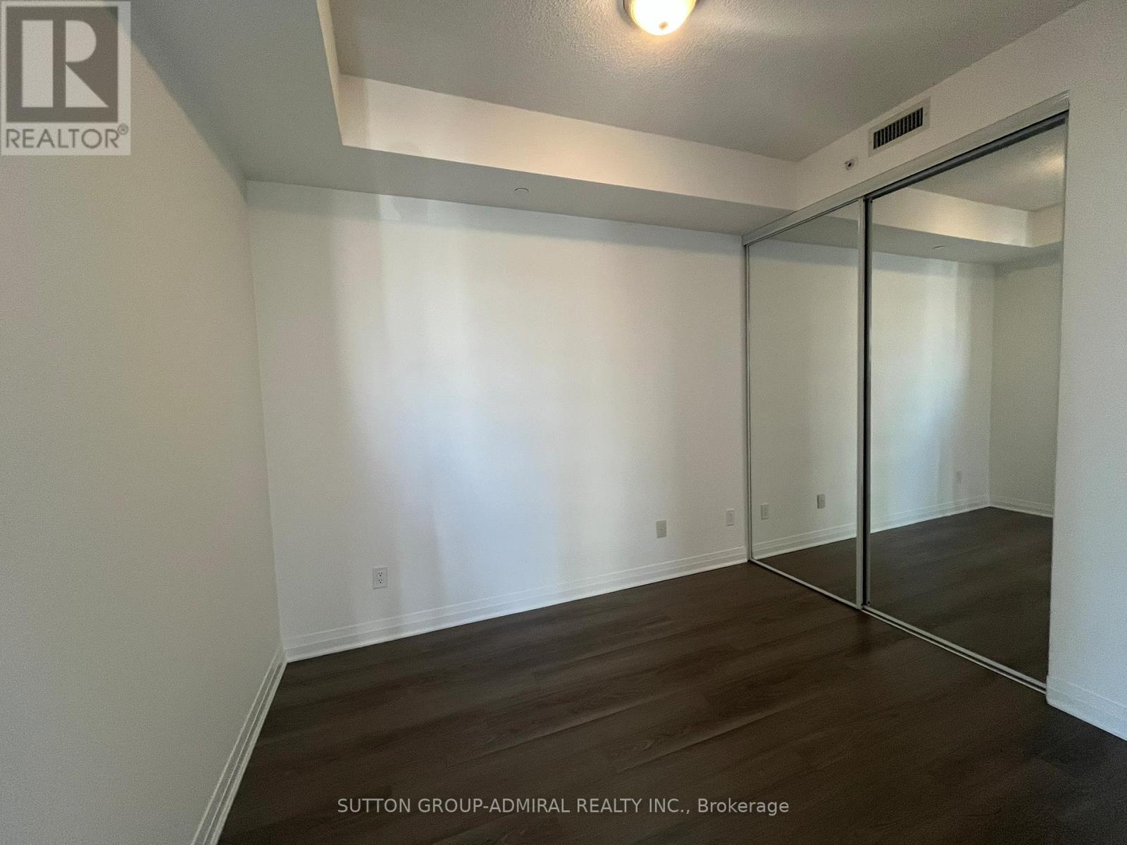 712 - 60 Annie Craig Drive, Toronto, Ontario  M8V 0C5 - Photo 13 - W12500562