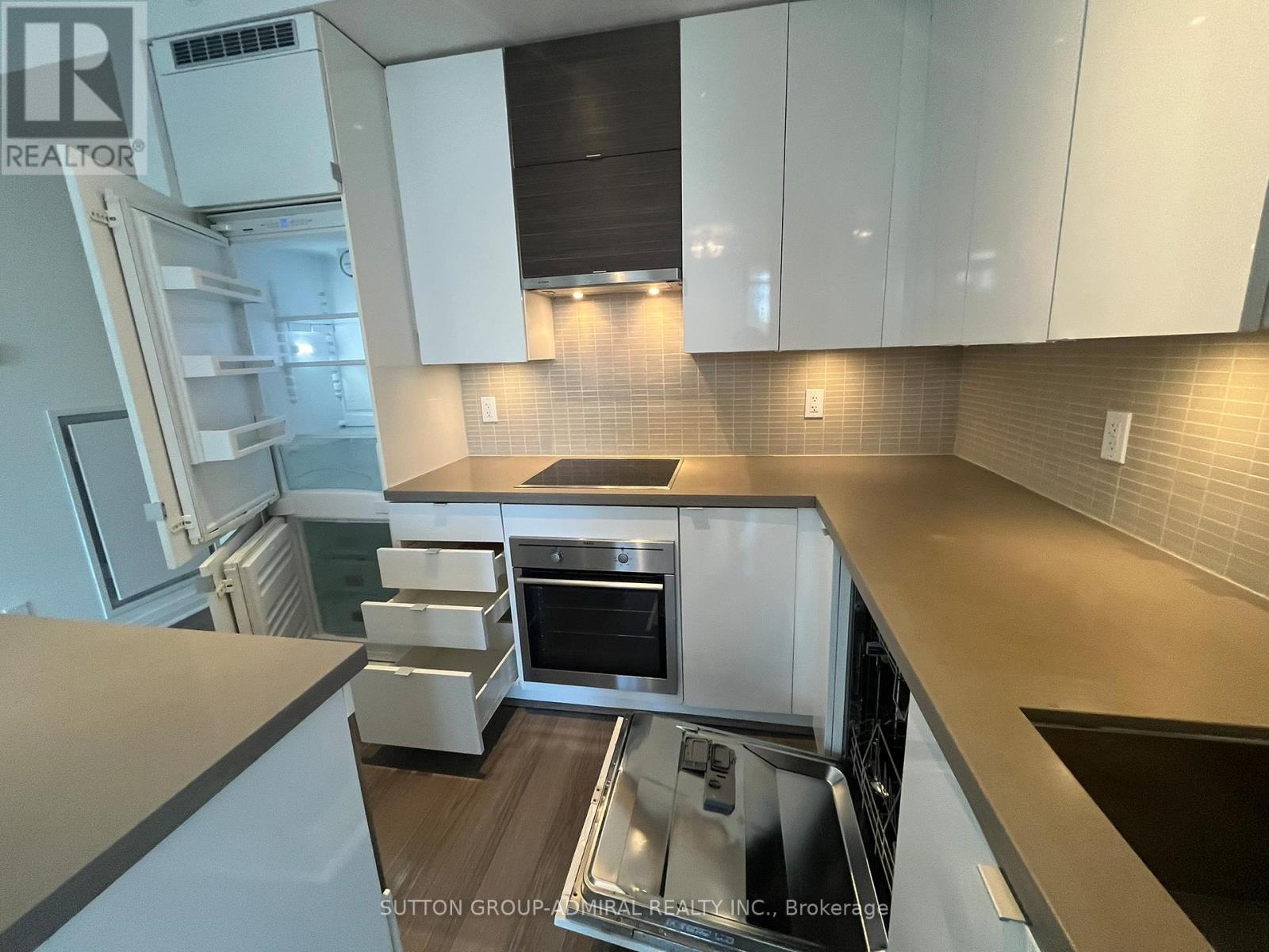 712 - 60 Annie Craig Drive, Toronto, Ontario  M8V 0C5 - Photo 8 - W12500562