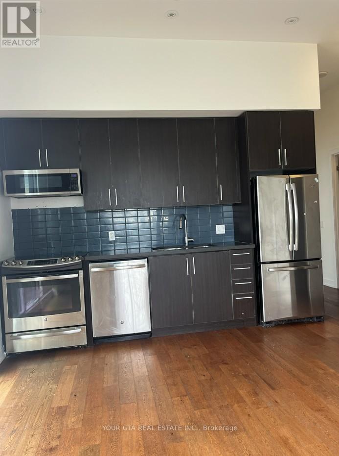 Ph05 - 2212 Lake Shore Blvd W Boulevard, Toronto, Ontario  M8V 0C2 - Photo 3 - W12500588